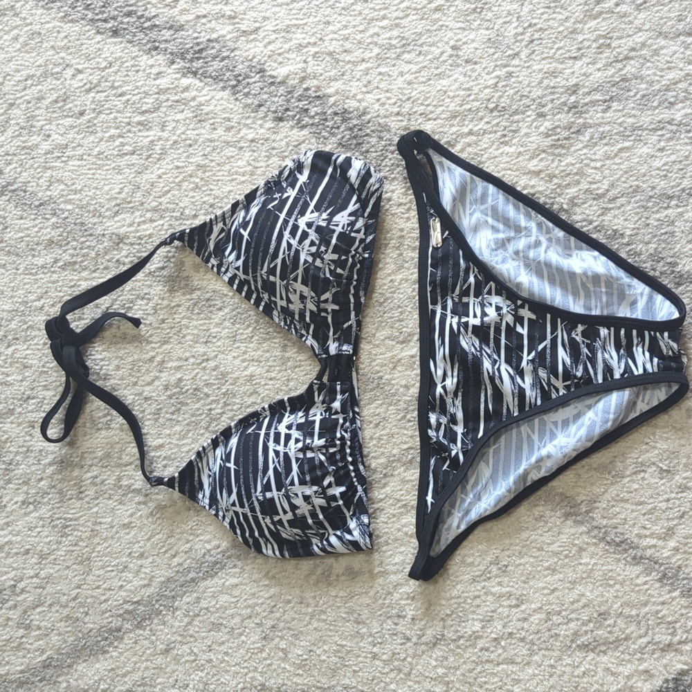 NWOT Women's Venice Beach Bikini, size 4